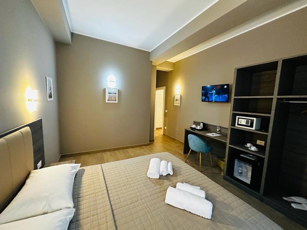 Sunset Guest House 1