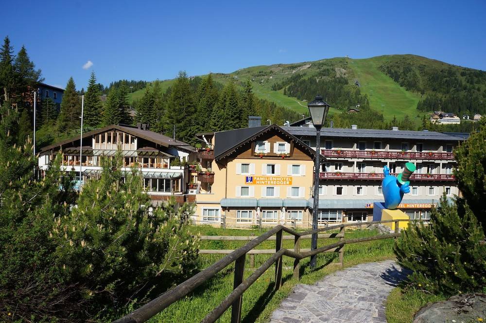 Familienhotel Hinteregger 1