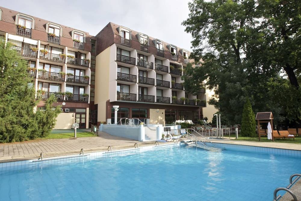 Ensana Thermal Sárvár 1