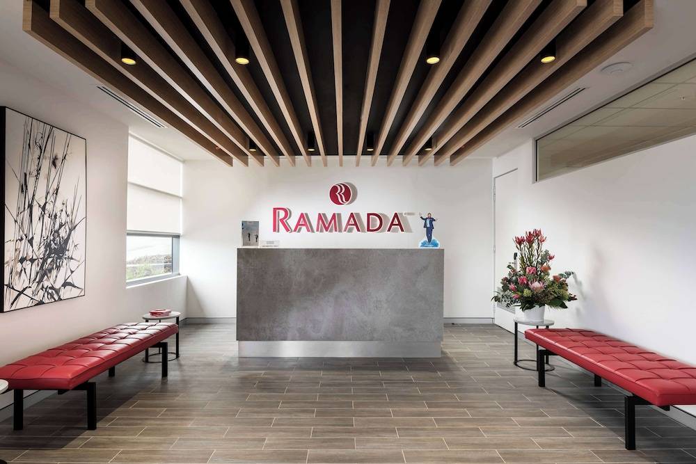 Ramada by Wyndham VetroBlu Scarborough Beach 2