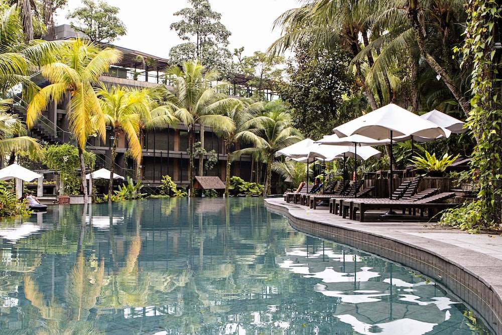 Siloso Beach Resort - Sentosa 1