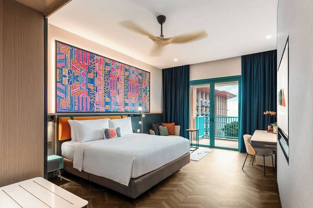 Resorts World Sentosa - Hotel Ora 1