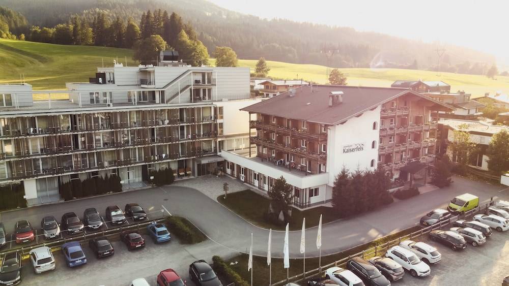 Alpenhotel Kaiserfels 1