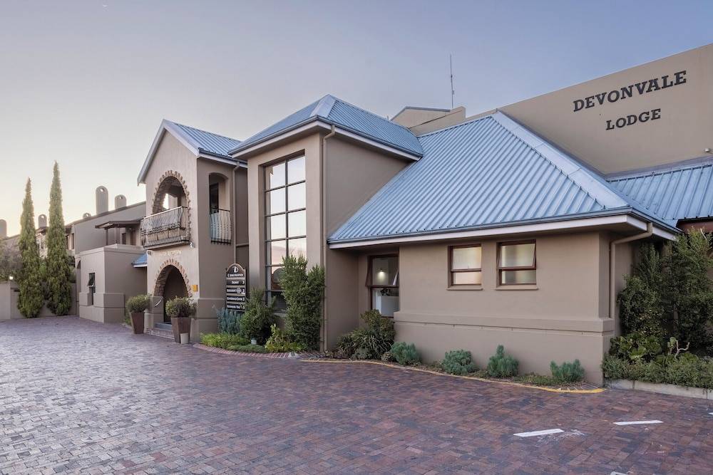 Devonvale Golf & Wine Estate 2