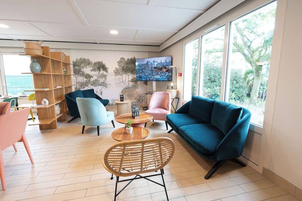 Sure Hotel by Best Western Rochefort-sur-Mer 1