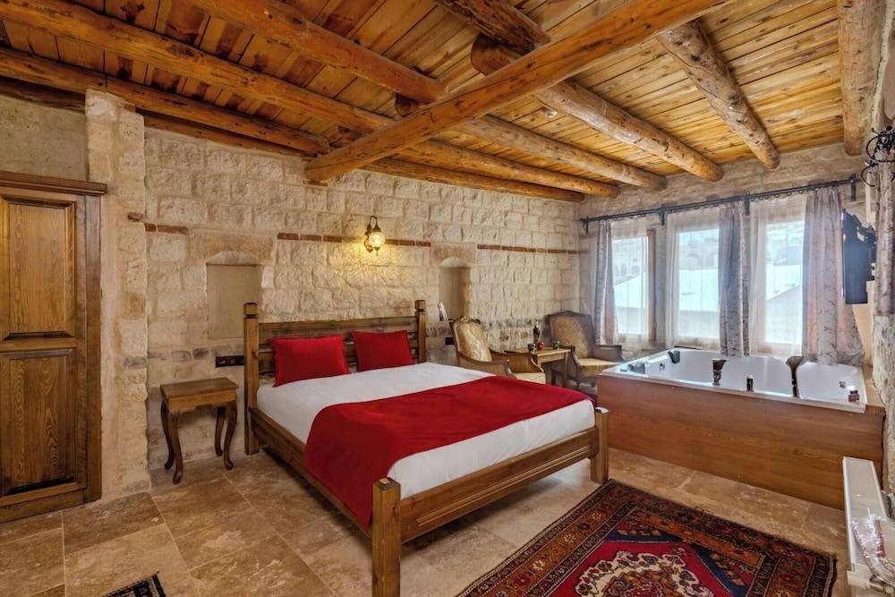 Zula Cave House 2