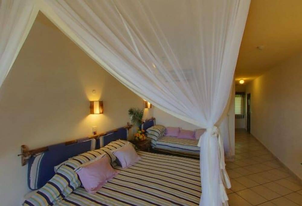 Turtle Bay Beach Club- All Inclusive 2