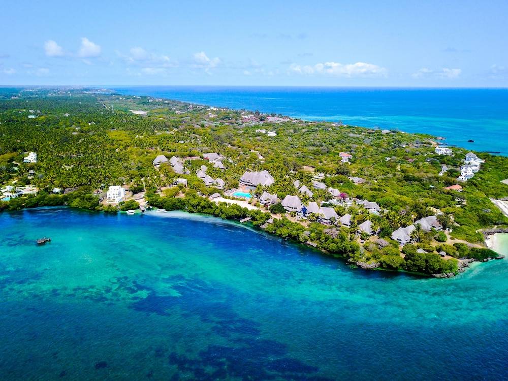 Temple Point Resort 1