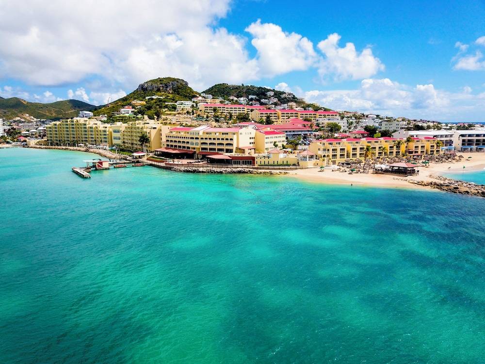 Simpson Bay Resort Marina & Spa 1