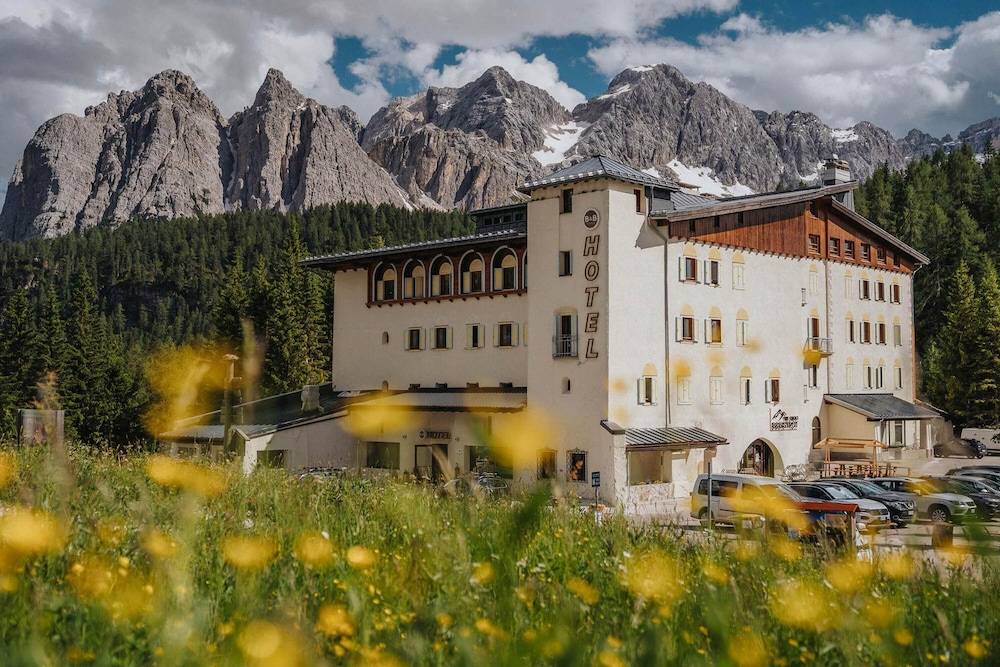 B&B Hotel Passo Tre Croci Cortina 1