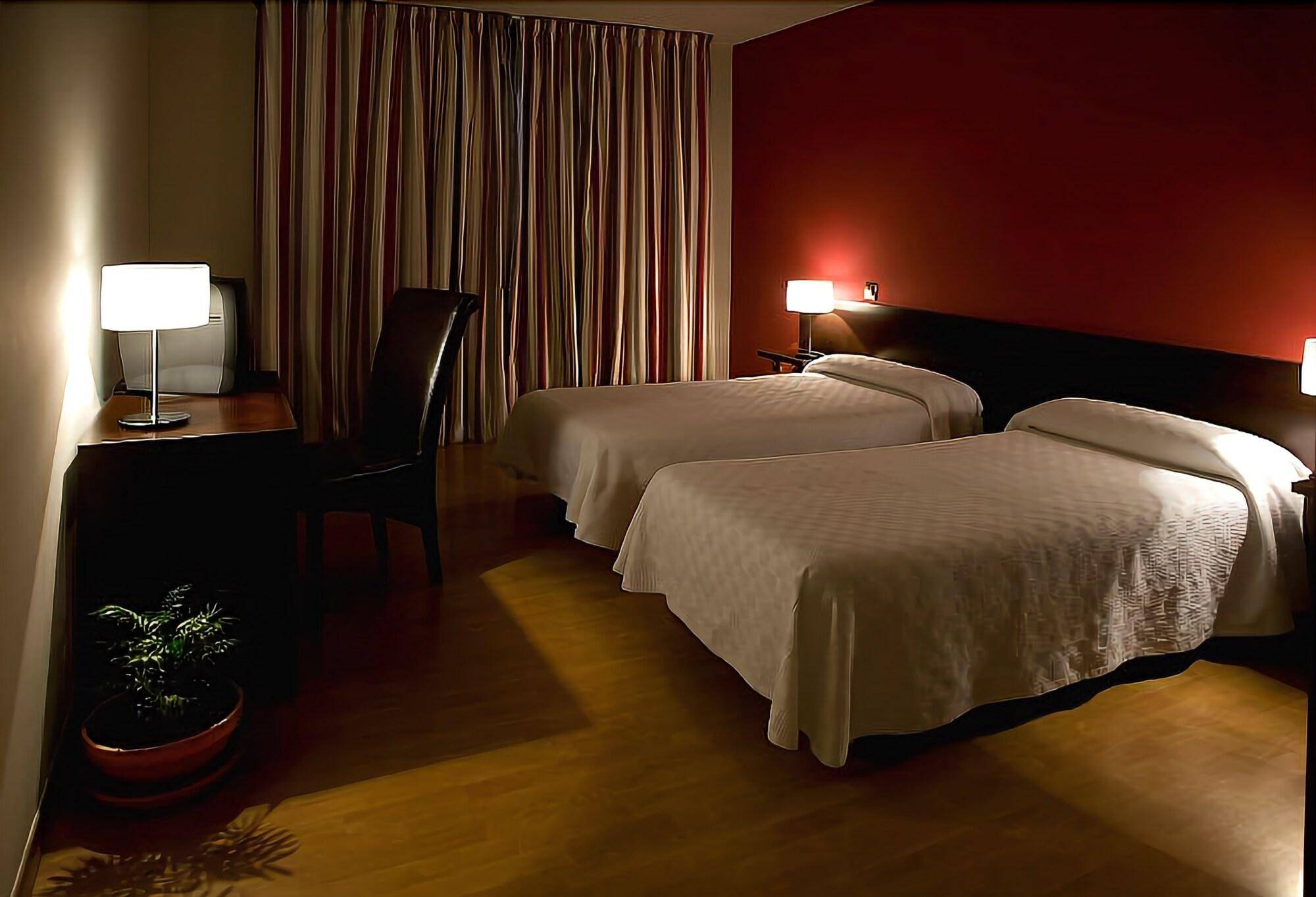 Hotel Millan 2