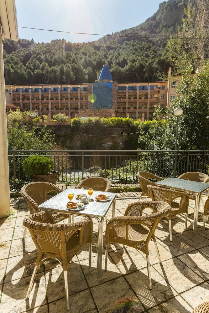 Hotel Parras Arnedillo 1