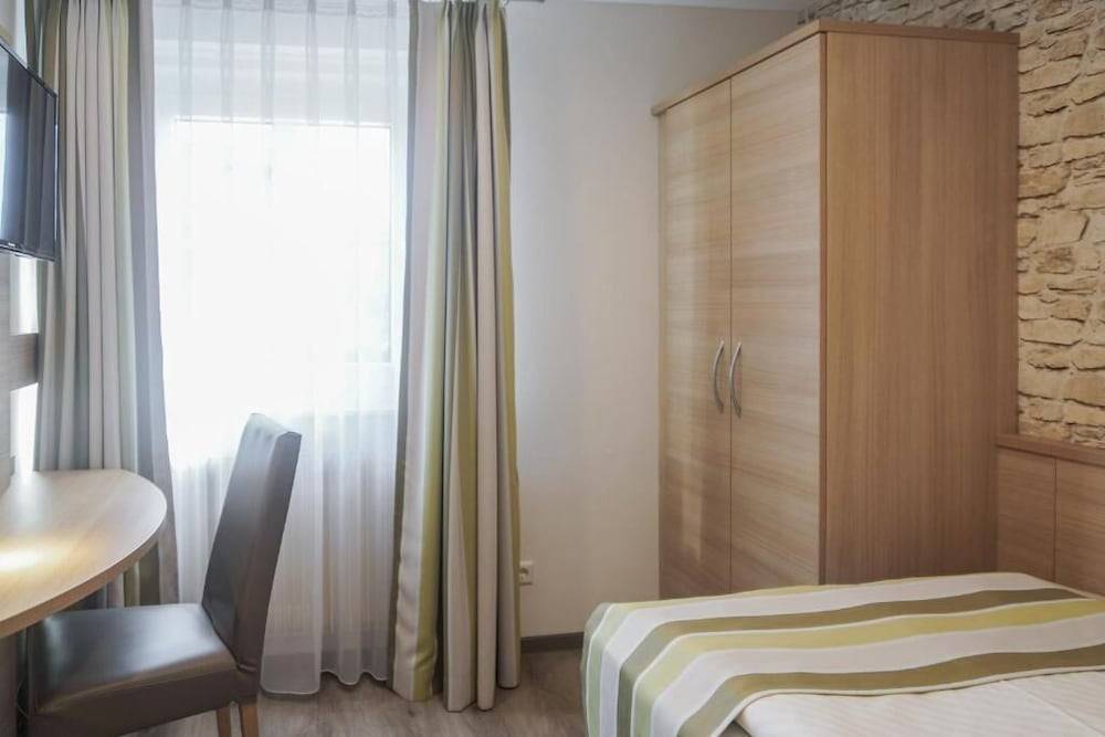 Hotel & Restaurant In der Breite 2