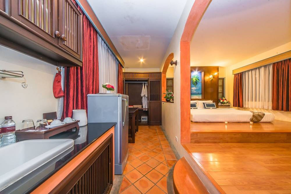Aochalong Villa Resort & Spa 2