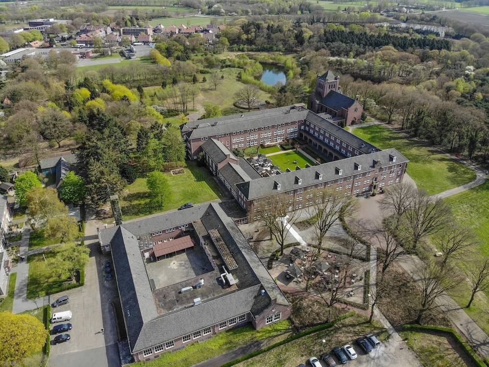 Fletcher Kloosterhotel Willibrordhaeghe 1