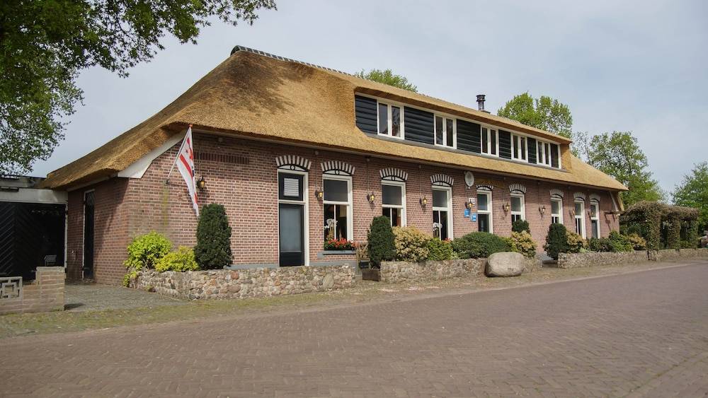 Fletcher Hotel-Restaurant de Borken 1