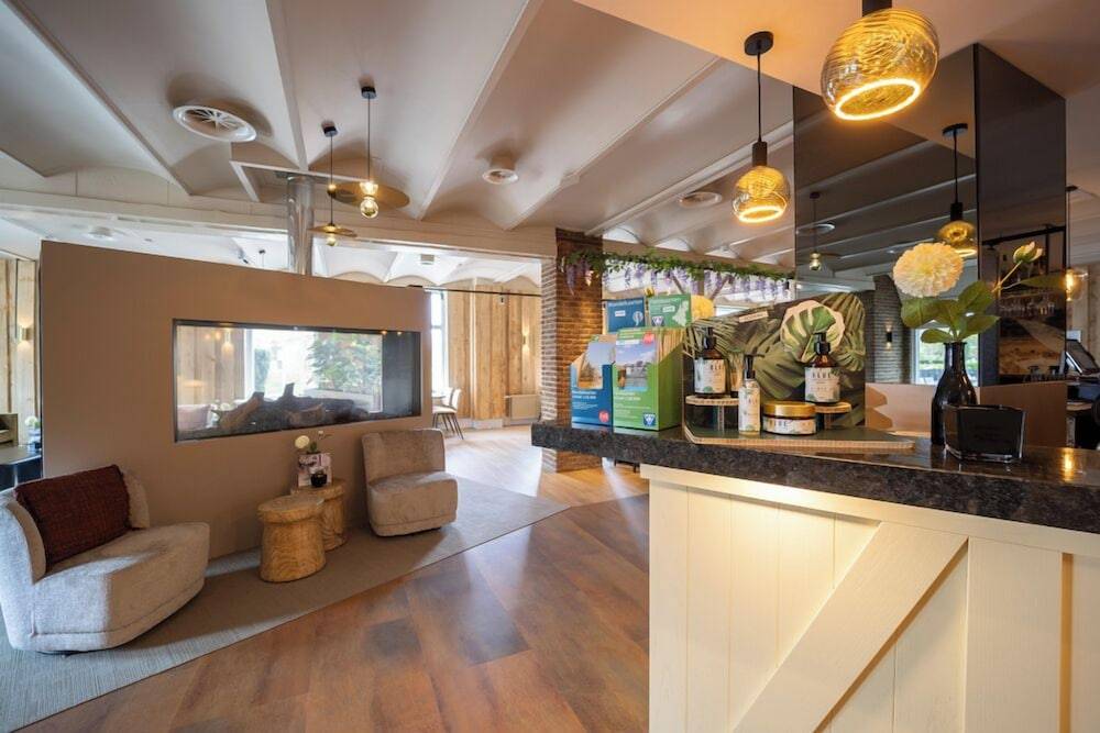 Fletcher Hotel-Restaurant de Borken 2