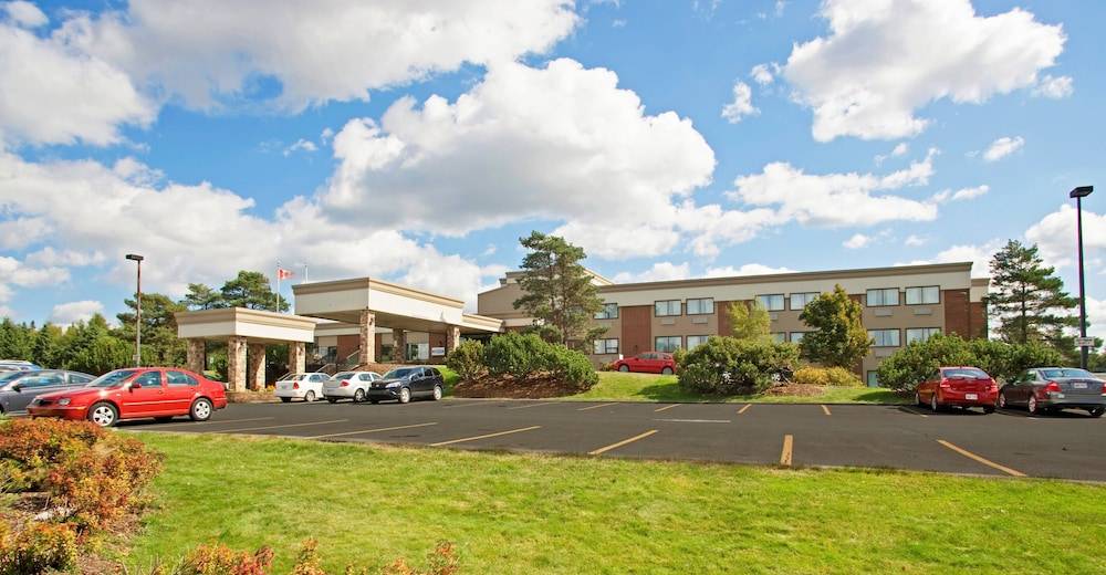 HFX Airport Hotel 1