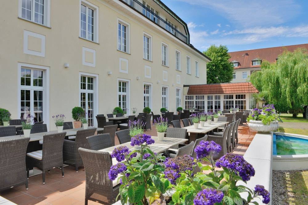 Hotel Der Lindenhof 1