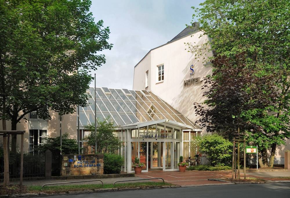 Hotel am Schlosspark 1