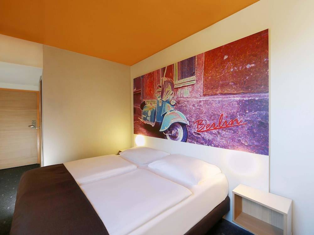B&B Hotel Berlin Genshagen-Süd 1