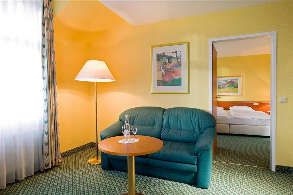 Victor's Residenz-Hotel Gera 1