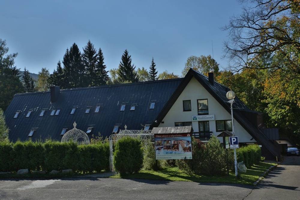 Wellness hotel Harrachovka 1