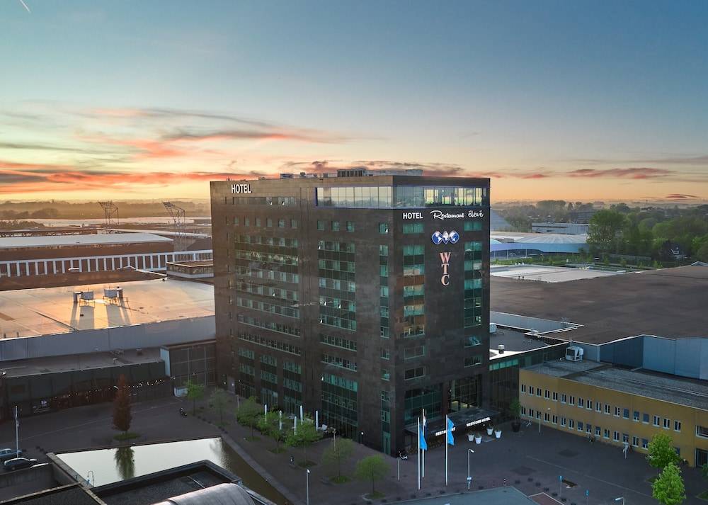 WestCord WTC Hotel Leeuwarden 1