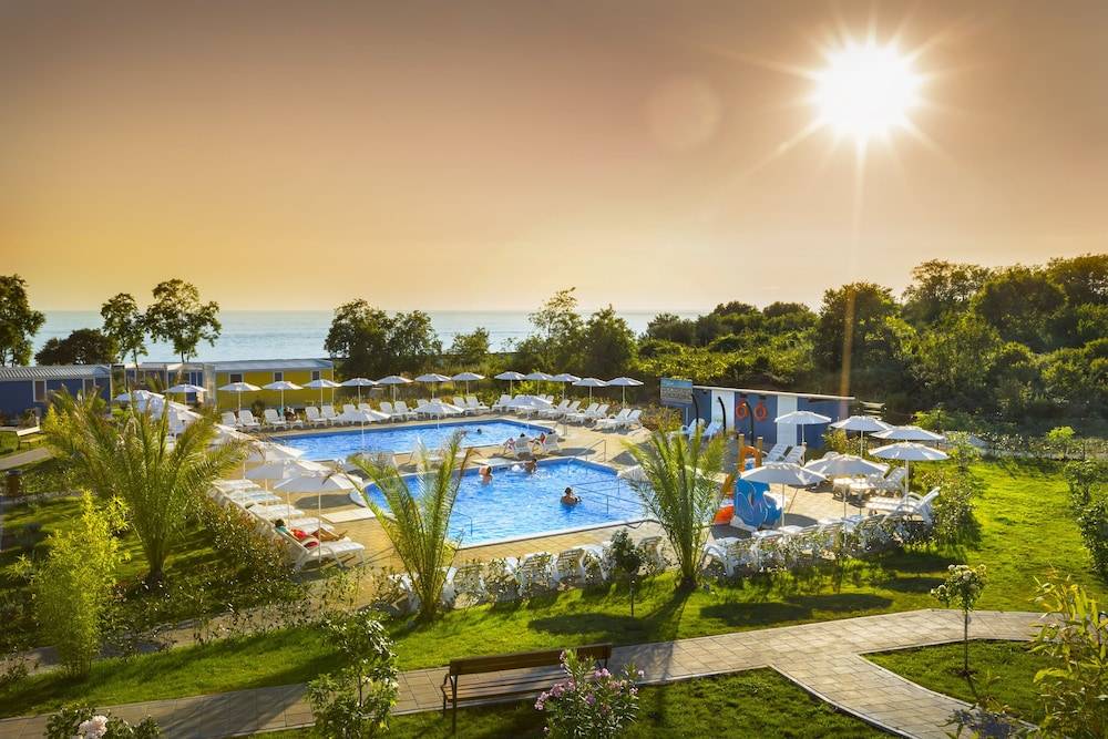 Aminess Planet Camping Maravea Holiday Homes 1