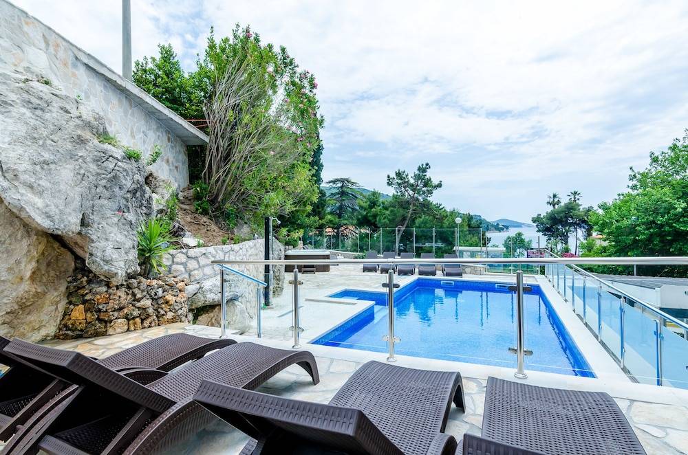 Villa Babilon 1