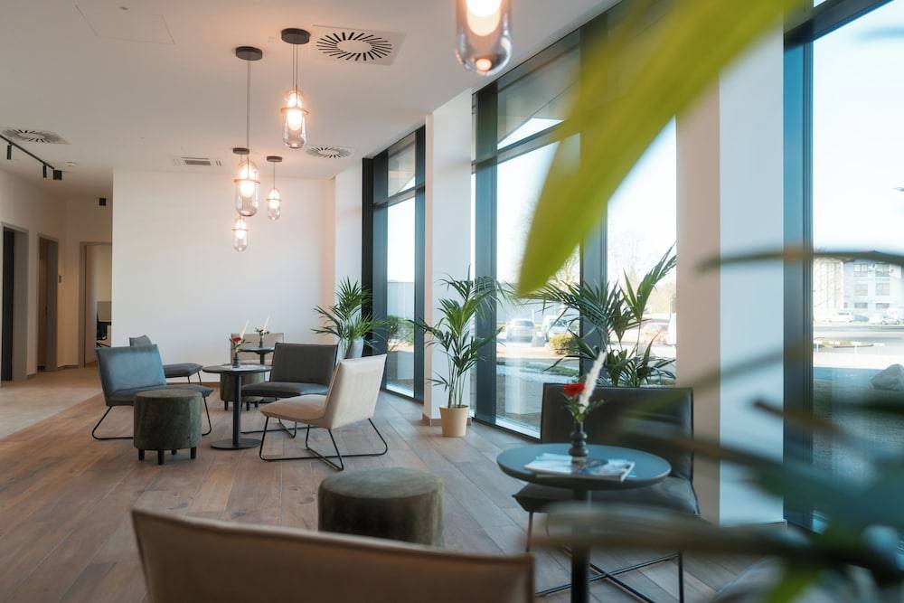 Frames Hotel GmbH 2