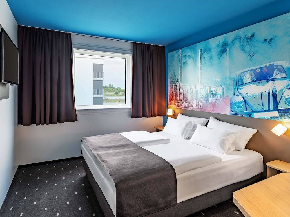 B&B Hotel Wolfsburg-Weyhausen 1