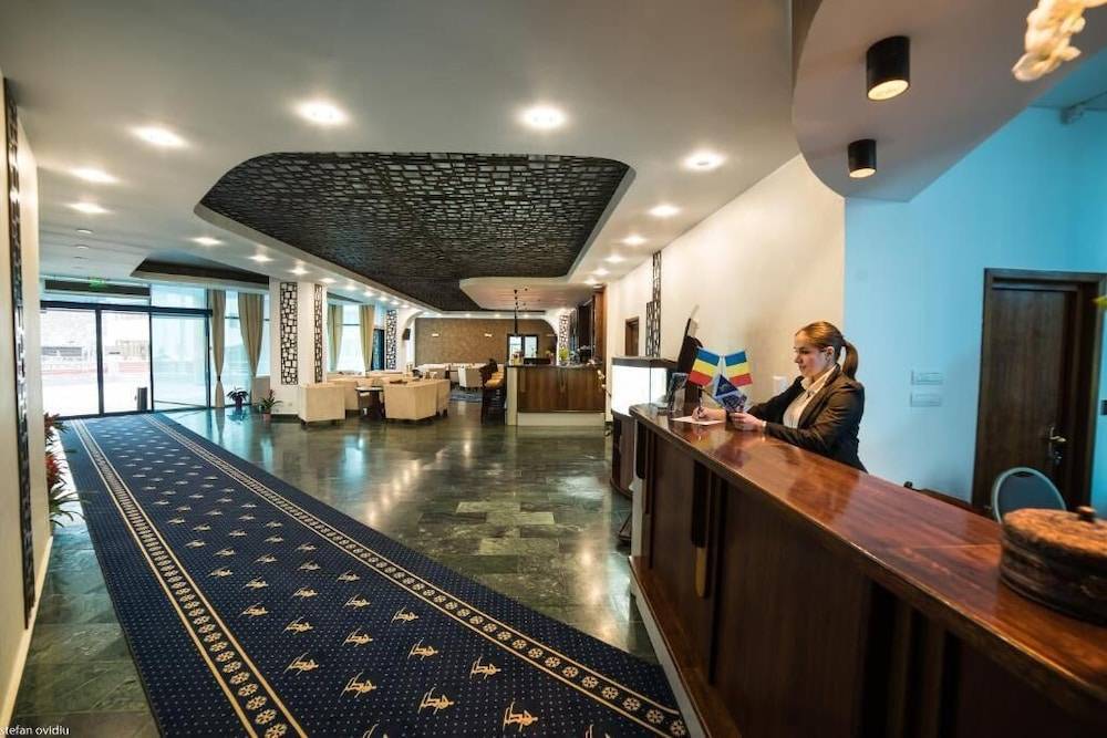 Hotel Ski&Sky 1