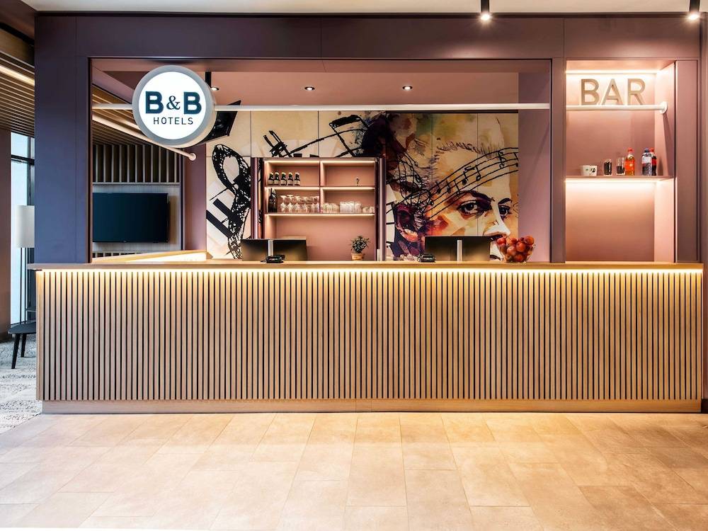 B&B HOTEL Salzburg-Süd 2