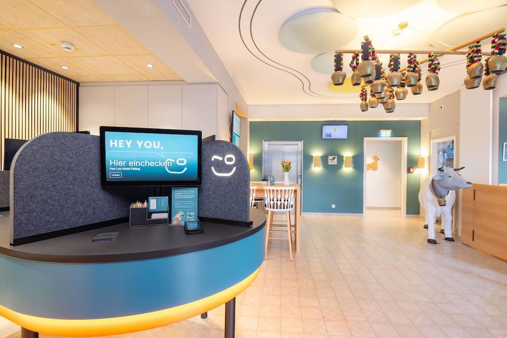 Hey Lou Hotel Piding 1