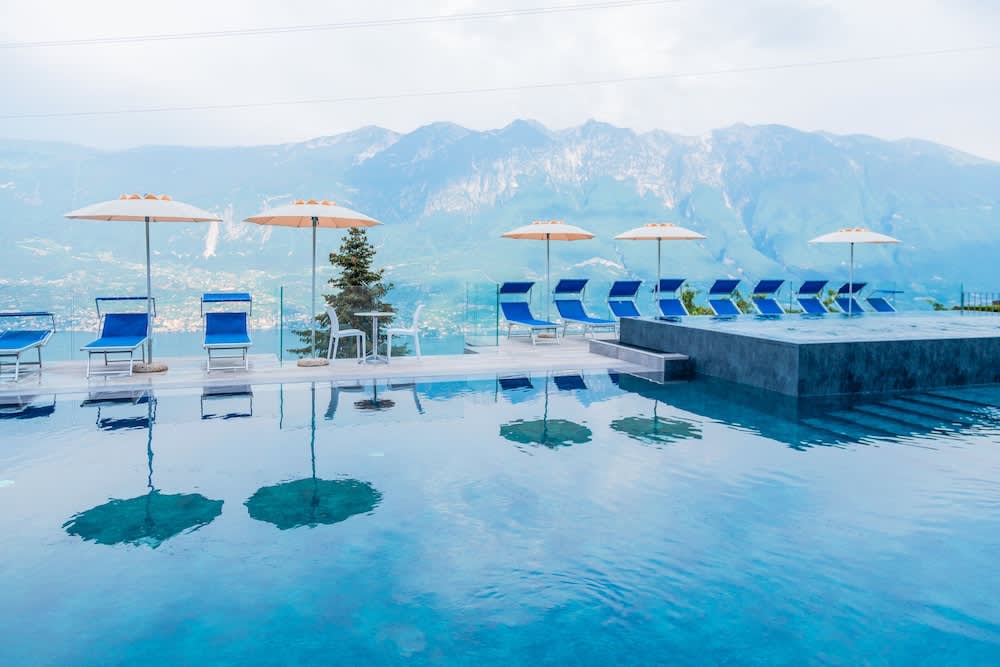 Village Hotel Lucia 1