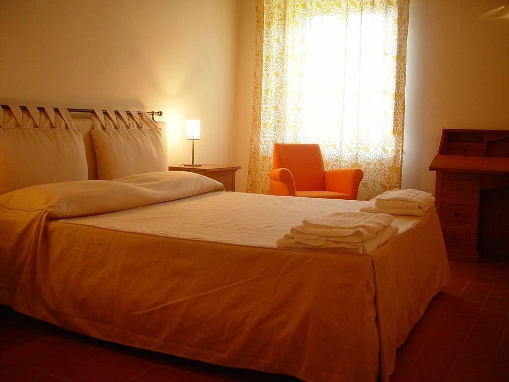 Poggio Cennina Resort & I Borghi della Selvaccia 2