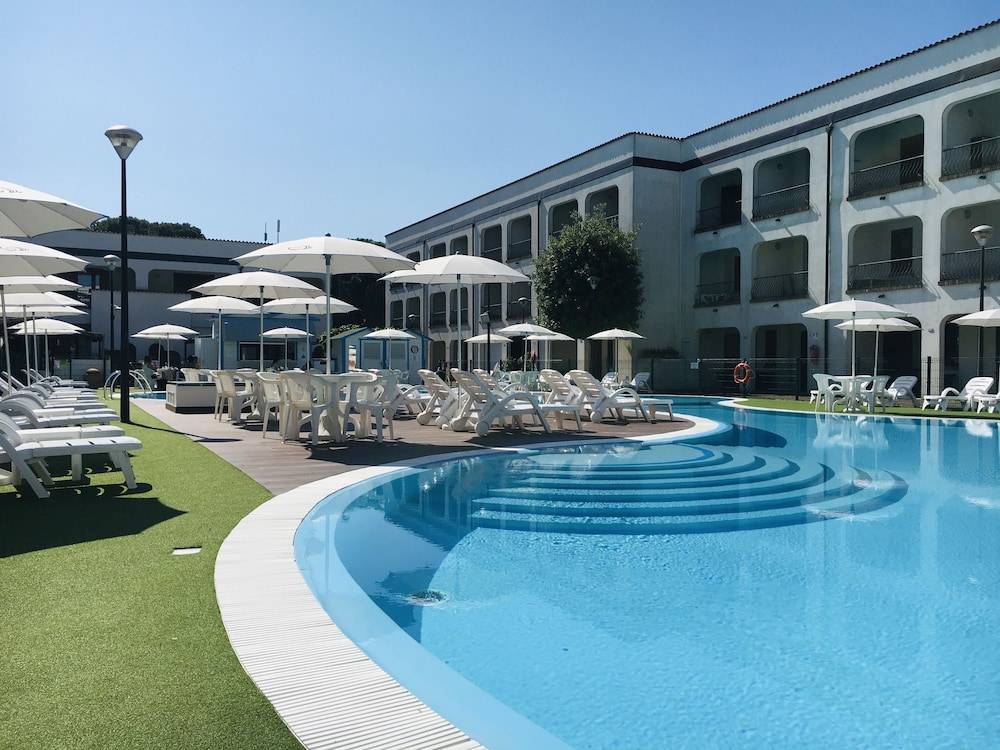 Michelangelo Holiday & Family Resort 1