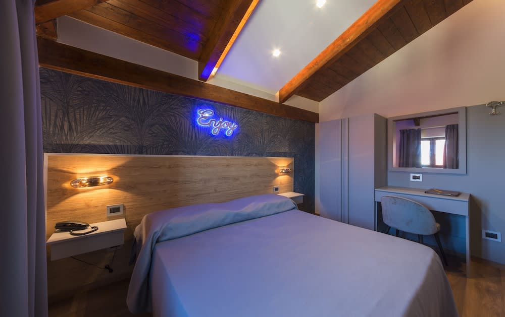 Hotel Vogue 1