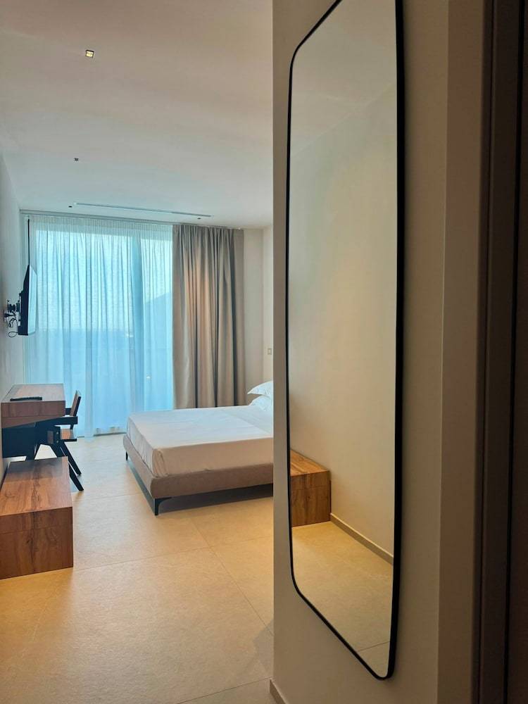 Fenici Levanzo Hotel - Adults Only 2