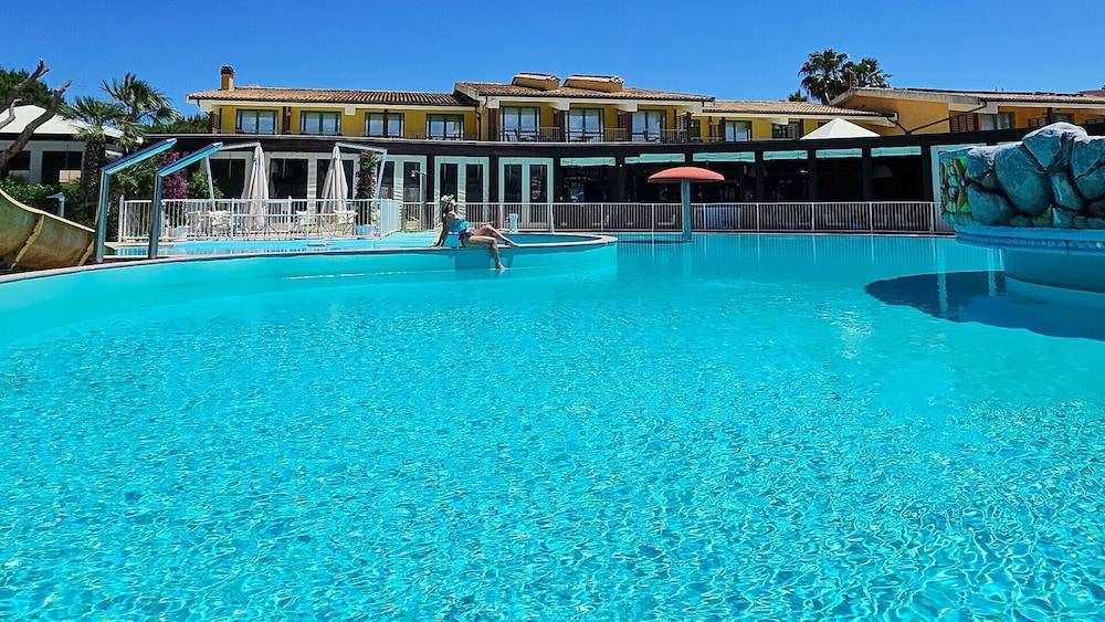 Villaggio Centro Vacanze De Angelis 1