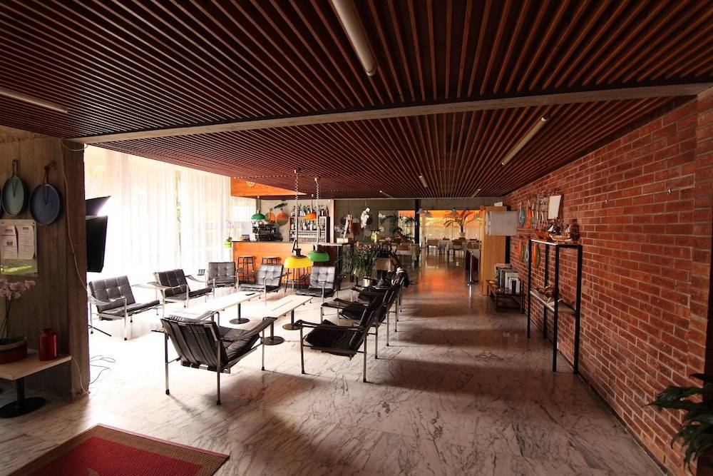 Hotel Marina 2
