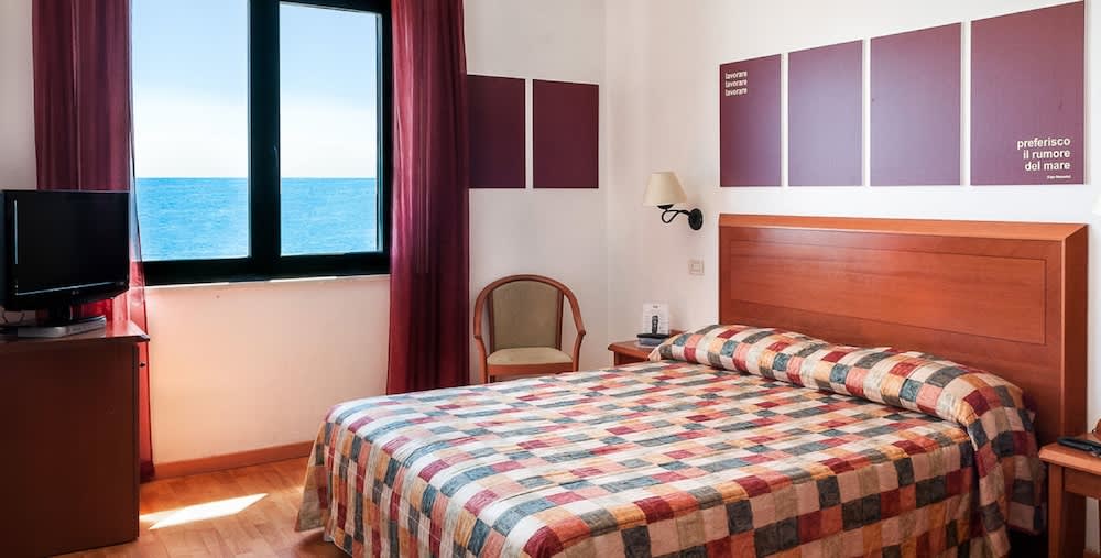 Hotel Brigantino Non Dista 2