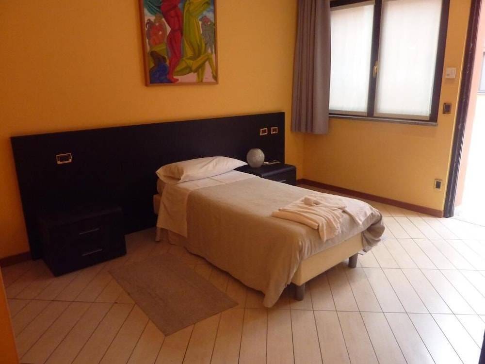 Hotel Padus Meublè Parma 2