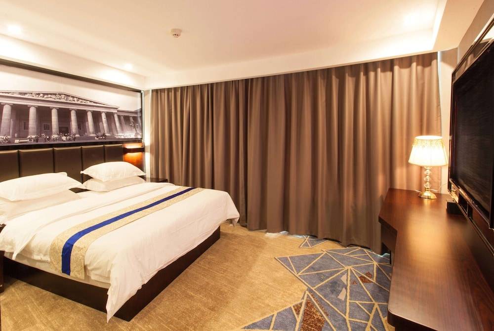 Days Inn by Wyndham Business Place Guilin Yishun 1
