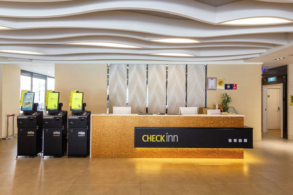 CHECK inn New Taipei LuZhou 1