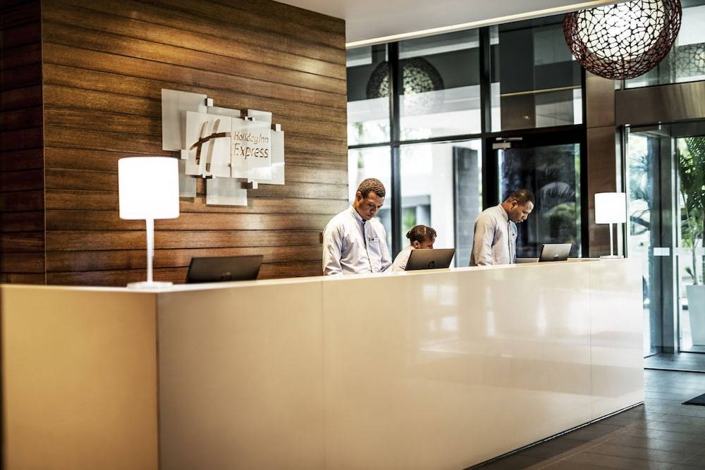 Holiday Inn Express PORT MORESBY by IHG 2