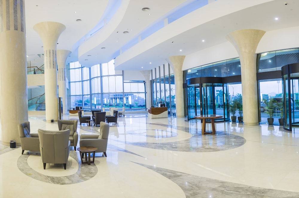 Sheraton Port Moresby Stanley Hotel & Suites 2