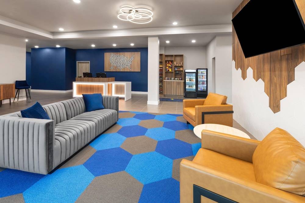 Microtel Inn & Suites by Wyndham Tooele 1