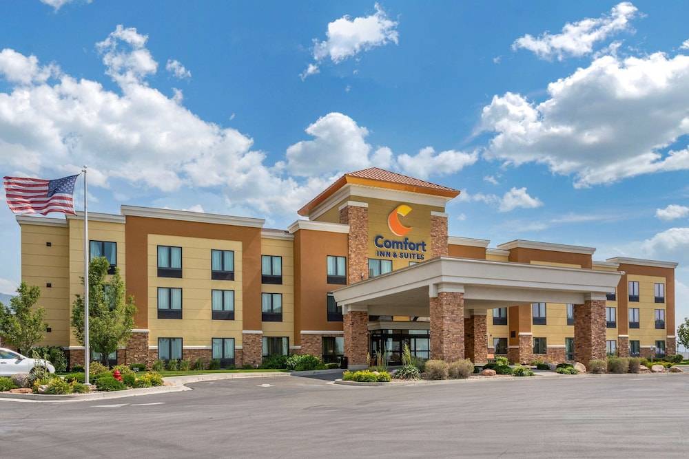 Comfort Inn & Suites Tooele-Salt Lake City 1
